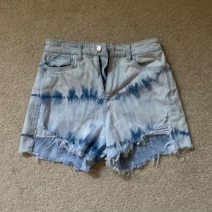 American Eagle tie dye blue shorts